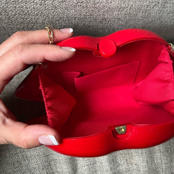 Red Lips bag BRAND NEW! - Picture 2 of 2